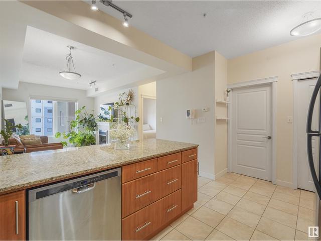 409 - 10333 112 St Nw, Condo with 2 bedrooms, 2 bathrooms and 2 parking in Edmonton AB | Image 17