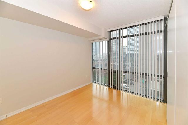 708 - 37 Grosvenor St, Condo with 1 bedrooms, 1 bathrooms and 0 parking in Toronto ON | Image 7