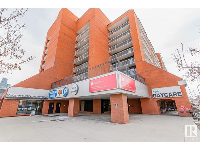 506 - 10175 109 St Nw, Condo with 3 bedrooms, 1 bathrooms and 2 parking in Edmonton AB | Image 3