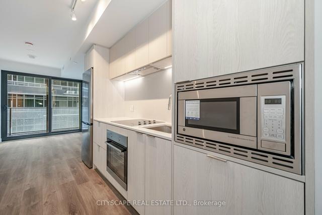818 - 1 Jarvis St, Condo with 2 bedrooms, 2 bathrooms and 1 parking in Hamilton ON | Image 15
