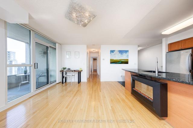 3610 - 23 Hollywood Ave, Condo with 2 bedrooms, 2 bathrooms and 1 parking in Toronto ON | Image 29