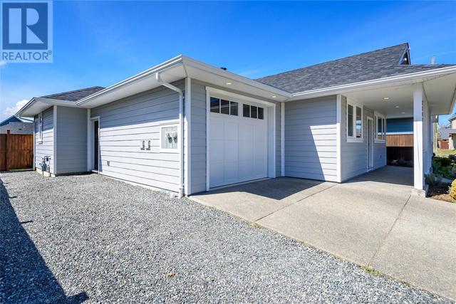 3307 Eleventh St, House detached with 4 bedrooms, 3 bathrooms and 5 parking in Cumberland BC | Image 28