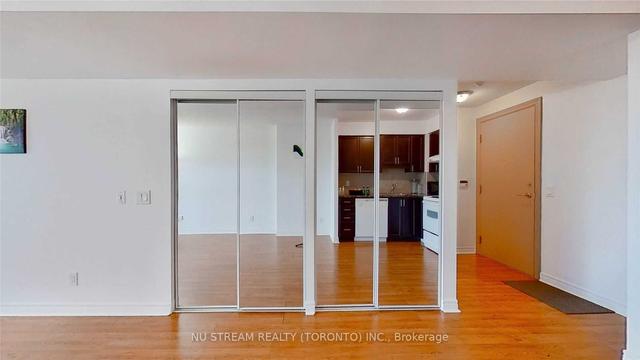518 - 70 Town Centre Crt, Condo with 0 bedrooms, 1 bathrooms and 0 parking in Toronto ON | Image 2