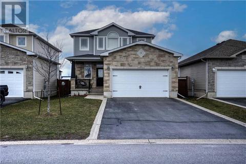 203 Kildare Avenue, Amherstview, ON, K7N0A4 | Card Image