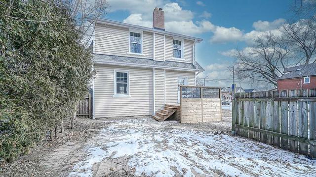 106 Ritson Rd S, House detached with 3 bedrooms, 1 bathrooms and 2 parking in Oshawa ON | Image 28
