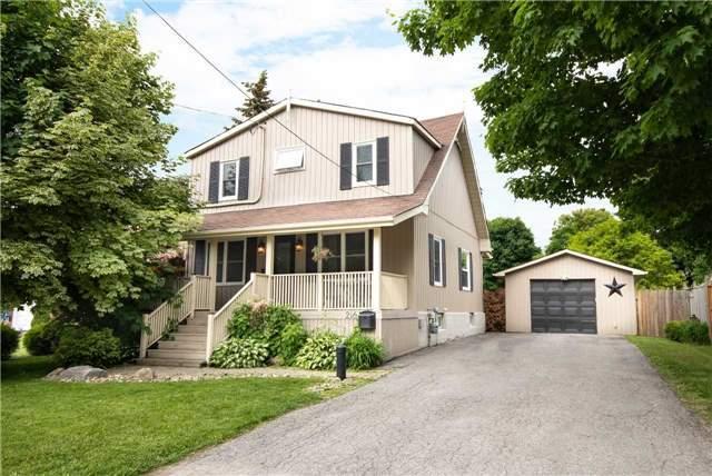 216 Liberty St N, House detached with 3 bedrooms, 2 bathrooms and 7 parking in Clarington ON | Image 1