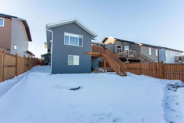 97 Mann Drive, House detached with 4 bedrooms, 3 bathrooms and 4 parking in Red Deer County AB | Image 25