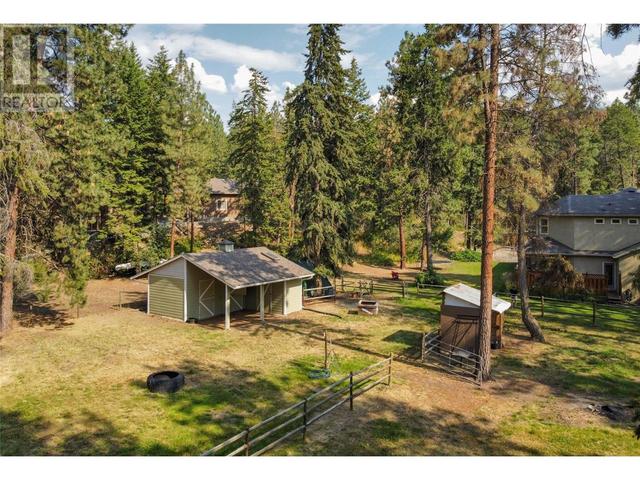 3605 Luxmoore Road, House detached with 5 bedrooms, 3 bathrooms and 8 parking in Kelowna BC | Image 95