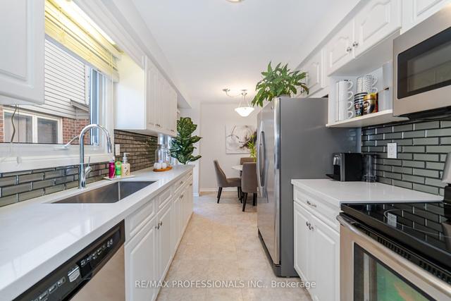 82 Laurier Ave, House detached with 3 bedrooms, 3 bathrooms and 3 parking in Milton ON | Image 9