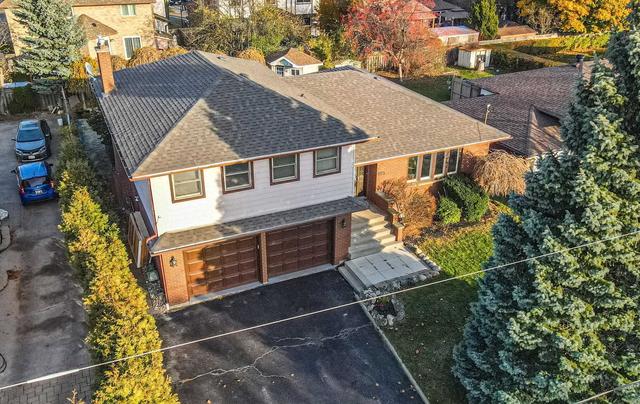 105 Applewood Cres, House detached with 4 bedrooms, 4 bathrooms and 8 parking in Whitby ON | Image 22