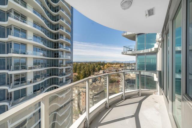 1305 - 1501 Foster Street, Condo with 2 bedrooms, 3 bathrooms and 2 parking in White Rock BC | Image 24