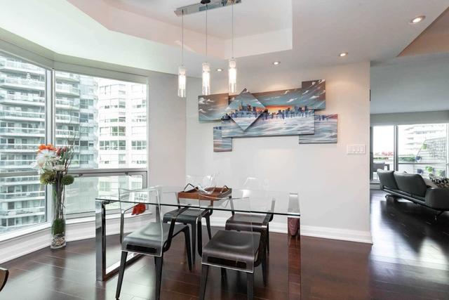 sph1-02 - 10 Queens Quay W, Condo with 2 bedrooms, 3 bathrooms and 2 parking in Toronto ON | Image 4