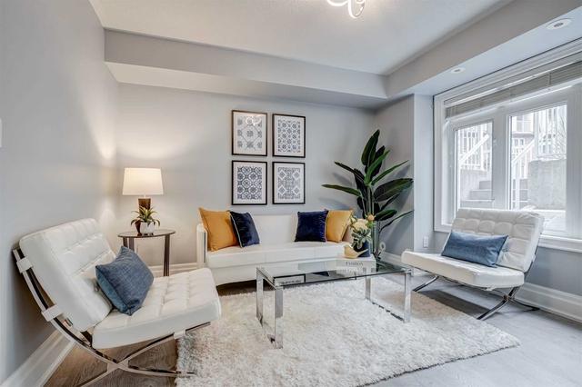 36 - 30 Turntable Cres, Townhouse with 2 bedrooms, 1 bathrooms and 1 parking in Toronto ON | Image 22