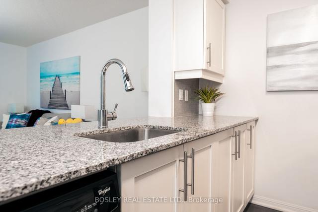 617 - 35 Bastion St, Condo with 1 bedrooms, 2 bathrooms and 1 parking in Toronto ON | Image 3