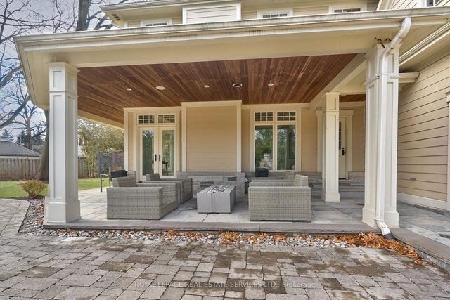 1030 Cedar Grove Blvd, House detached with 4 bedrooms, 5 bathrooms and 9 parking in Oakville ON | Image 32