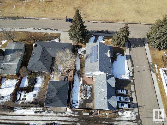 10415 Fulton Dr Nw, House detached with 5 bedrooms, 2 bathrooms and null parking in Edmonton AB | Image 40