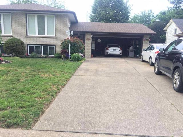 5663 Hillcrest Cres, House detached with 3 bedrooms, 2 bathrooms and 8 parking in Niagara Falls ON | Image 24