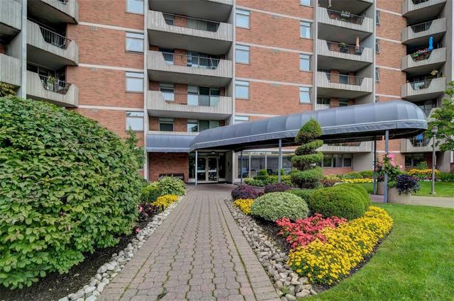 904 - 7811 Yonge St, Condo with 2 bedrooms, 2 bathrooms and 1 parking in Markham ON | Image 12