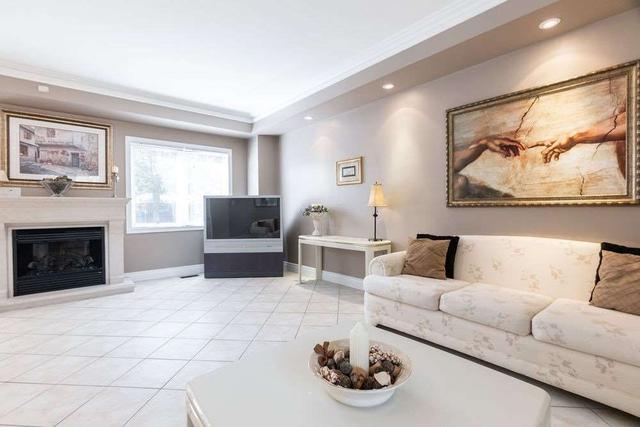15 Glenmanor Dr, House detached with 3 bedrooms, 4 bathrooms and 15 parking in Oakville ON | Image 37