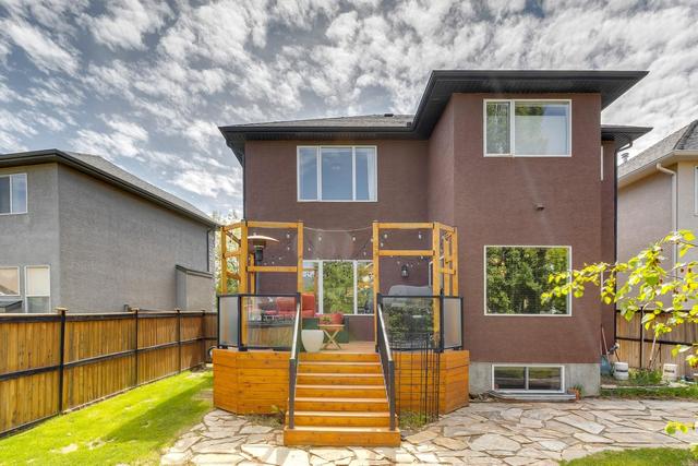 1609 Strathcona Drive Sw, House detached with 4 bedrooms, 3 bathrooms and 2 parking in Calgary AB | Image 29