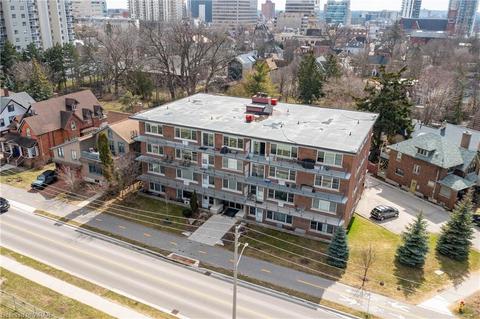 202 - 43 Margaret Avenue, House attached with 2 bedrooms, 1 bathrooms and 1 parking in Kitchener ON | Card Image