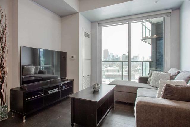 n821 - 120 Bayview Ave, Condo with 2 bedrooms, 2 bathrooms and 1 parking in Toronto ON | Image 27