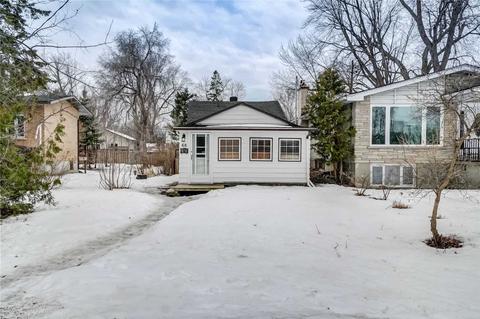 68 Scrivens St, House detached with 1 bedrooms, 1 bathrooms and 2 parking in Ottawa ON | Card Image