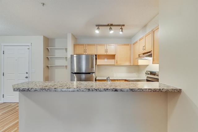 3104 - 70 Panamount Drive Nw, Condo with 2 bedrooms, 2 bathrooms and 1 parking in Calgary AB | Image 4