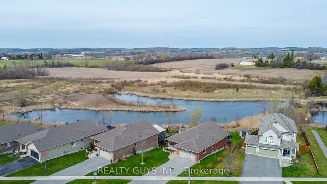 1437 Ireland Dr, House detached with 1 bedrooms, 3 bathrooms and 4 parking in Peterborough ON | Image 12
