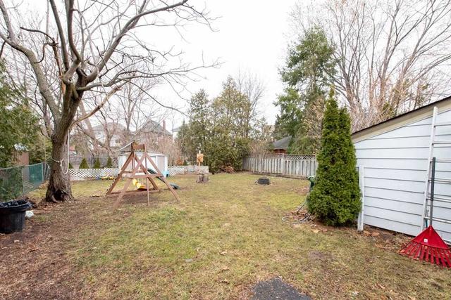 27 Eastchester Ave, House detached with 3 bedrooms, 1 bathrooms and 2 parking in St. Catharines ON | Image 21