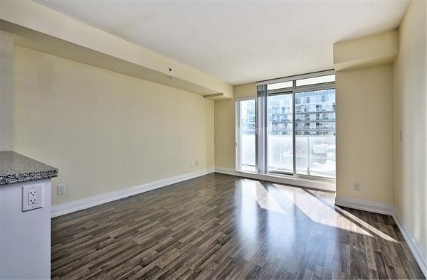 1002e - 555 Wilson Ave, Condo with 2 bedrooms, 2 bathrooms and 1 parking in Toronto ON | Image 3