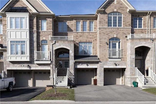768 Elsley Crt, House attached with 2 bedrooms, 3 bathrooms and 2 parking in Milton ON | Card Image