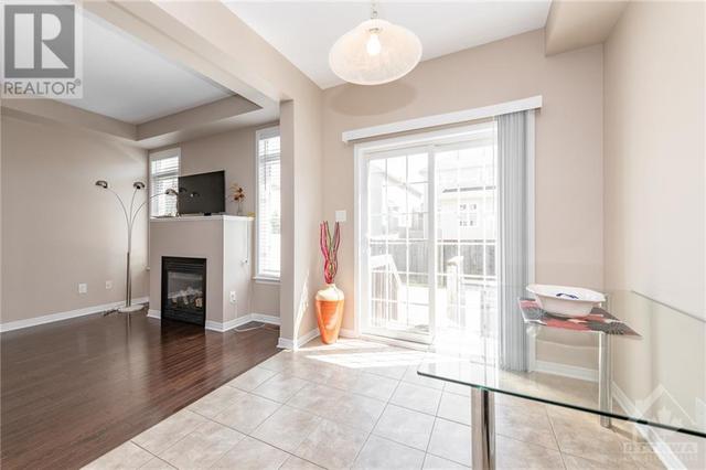 614 Pamplona Private, Townhouse with 3 bedrooms, 4 bathrooms and 2 parking in Ottawa ON | Image 8