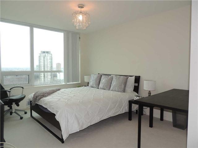 2609 - 88 Grangeway Ave, Condo with 2 bedrooms, 2 bathrooms and 1 parking in Toronto ON | Image 4