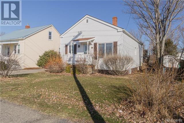 260 Maple Avenue, House detached with 2 bedrooms, 1 bathrooms and null parking in Sussex NB | Image 21