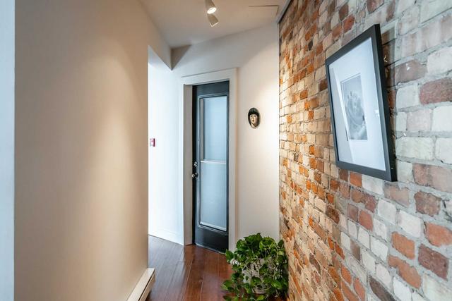 94b Beverley St, Townhouse with 2 bedrooms, 1 bathrooms and 0 parking in Toronto ON | Image 4