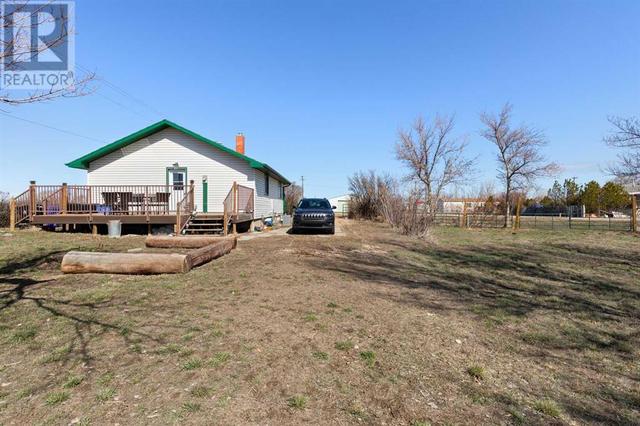 206 1 Street, House detached with 2 bedrooms, 1 bathrooms and 2 parking in Cypress County AB | Image 24