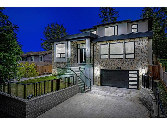 14074 79 Avenue, House detached with 9 bedrooms, 9 bathrooms and 2 parking in Surrey BC | Image 40
