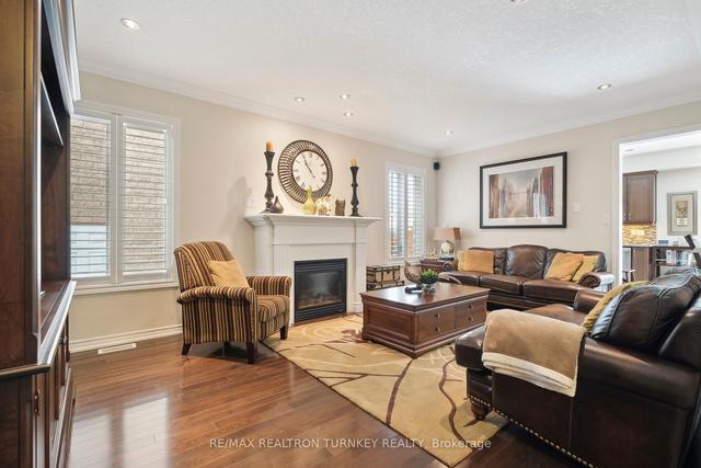 22 Orville Hand Crt, House detached with 4 bedrooms, 4 bathrooms and 6 parking in Bradford West Gwillimbury ON | Image 36