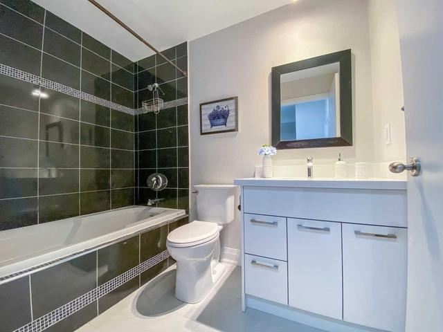 p105 - 25 Soho St, Townhouse with 2 bedrooms, 2 bathrooms and 1 parking in Toronto ON | Image 10