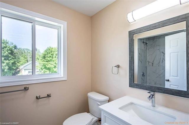 8099 Reilly St, House attached with 3 bedrooms, 4 bathrooms and 3 parking in Niagara Falls ON | Image 11
