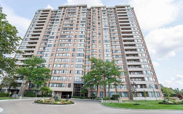 705 - 100 County Court Blvd, Condo with 2 bedrooms, 2 bathrooms and 1 parking in Brampton ON | Image 1
