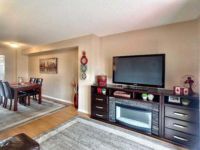 1227 Woodhill Crt, House attached with 2 bedrooms, 2 bathrooms and 3 parking in Mississauga ON | Image 29