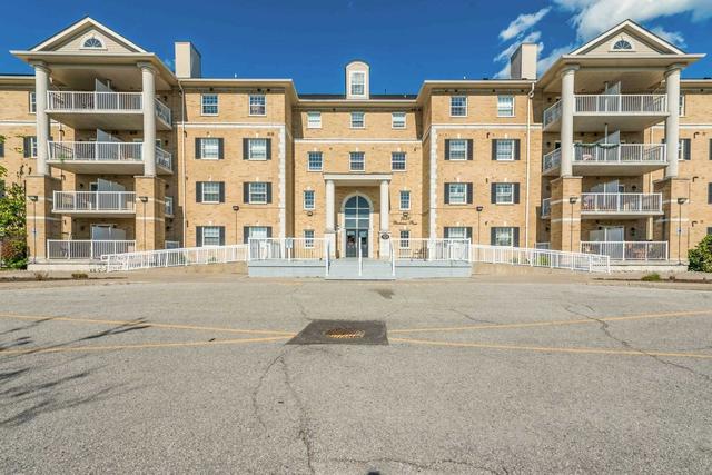 316 - 7428 Markham Rd, Condo with 3 bedrooms, 2 bathrooms and 6 parking in Markham ON | Image 1