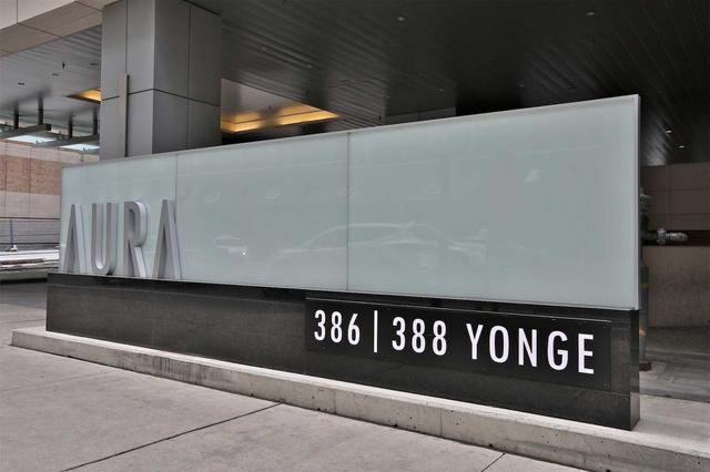 5604 - 386 Yonge St, Condo with 2 bedrooms, 2 bathrooms and 1 parking in Toronto ON | Image 14