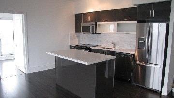 lph09 - 2015 Sheppard Ave E, Condo with 2 bedrooms, 2 bathrooms and 1 parking in Toronto ON | Image 2