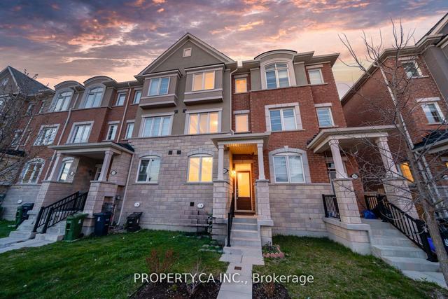 134 Cleanside Rd, House attached with 4 bedrooms, 4 bathrooms and 1 parking in Toronto ON | Image 1