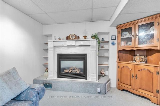 680 Millbank Dr, House detached with 2 bedrooms, 2 bathrooms and 6 parking in London ON | Image 21