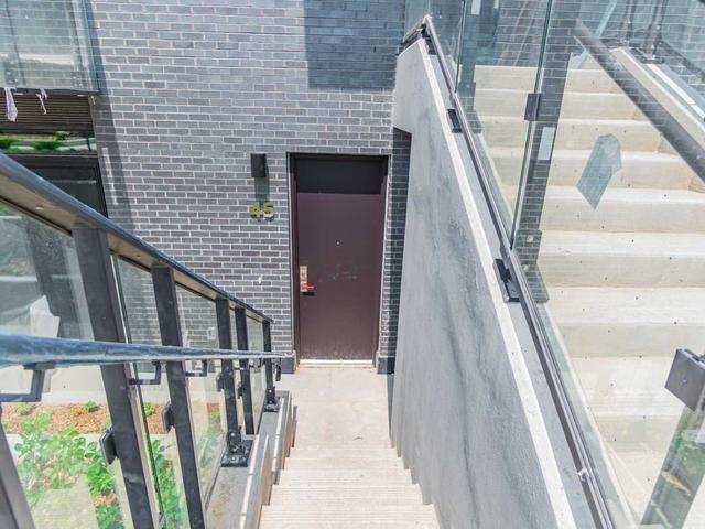 th45 - 10 Brin Dr, Townhouse with 3 bedrooms, 2 bathrooms and 1 parking in Toronto ON | Image 18