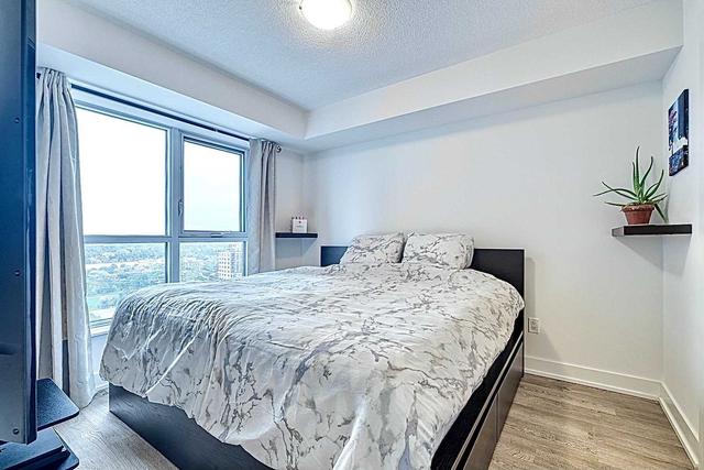 1307 - 7 Mabelle Ave, Condo with 2 bedrooms, 2 bathrooms and 1 parking in Toronto ON | Image 2